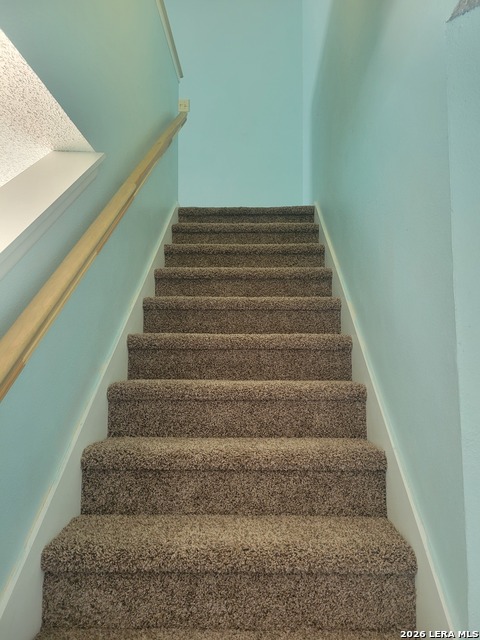 Image 2 of 11 For 6702 Cape Meadow Dr