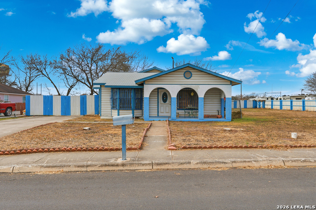 Image 2 of 32 For 2707 Wayne  