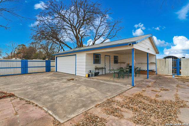 Image 20 of 32 For 2707 Wayne  