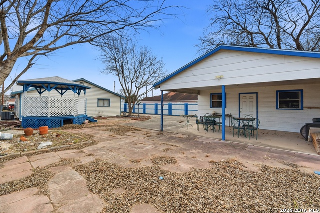 Image 24 of 32 For 2707 Wayne  