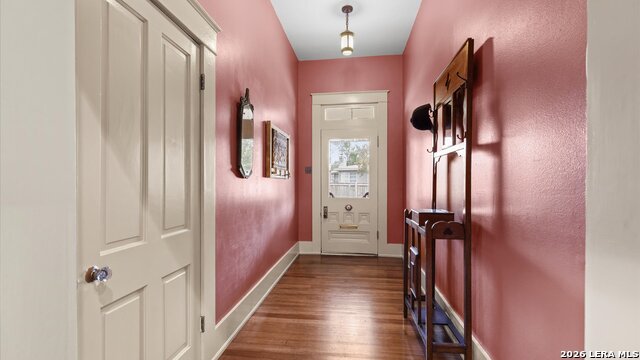 Image 18 of 47 For 418 Santa Clara S