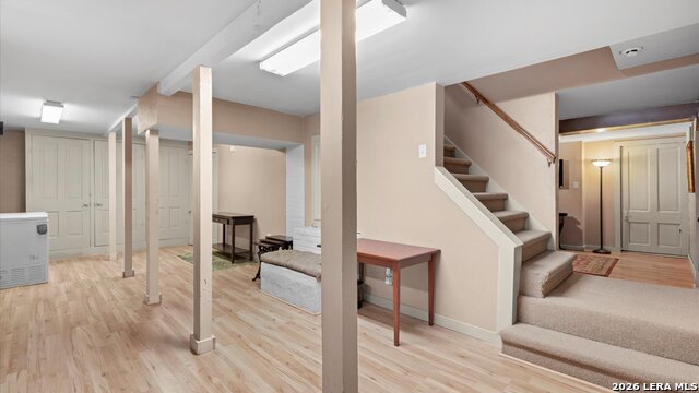 Image 38 of 47 For 418 Santa Clara S