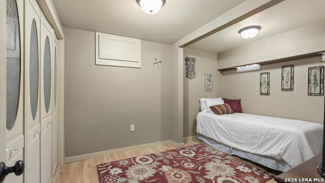 Image 39 of 47 For 418 Santa Clara S