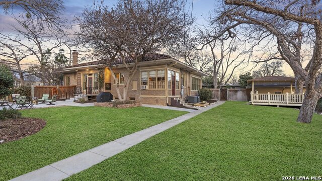 Image 44 of 47 For 418 Santa Clara S