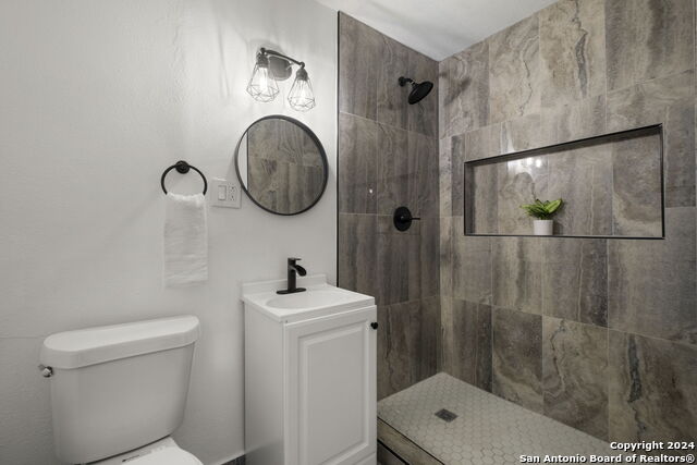 Image 19 of 22 For 254 Kate Schenck