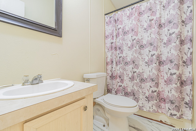 Image 27 of 45 For 18065 County Road 163