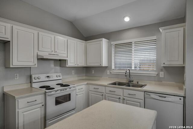 Image 15 of 32 For 906 Visor Dr