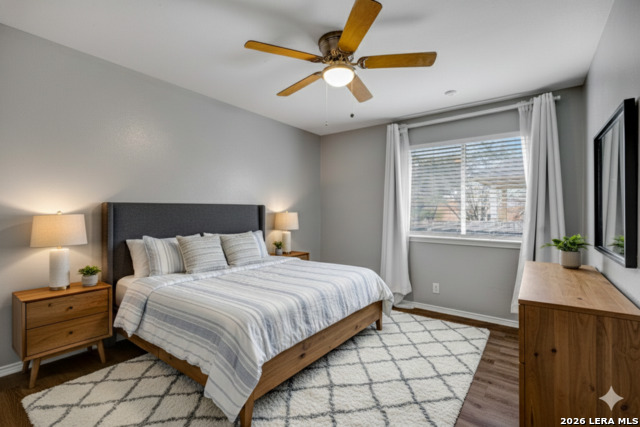 Image 7 of 32 For 906 Visor Dr