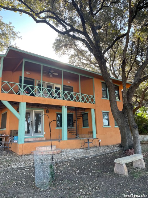 Details for 781 Lookout Dr, Lakehills, TX 78063