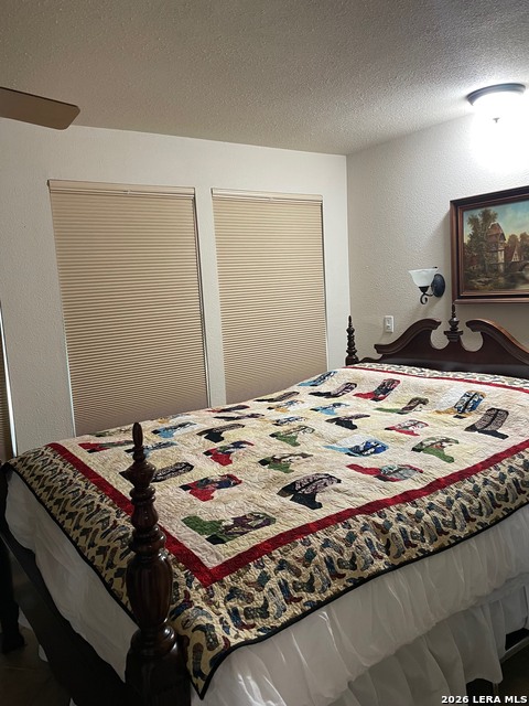 Image 5 of 25 For 781 Lookout Dr