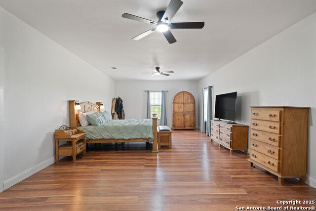 Image 25 of 50 For 4495 Sh 16 N