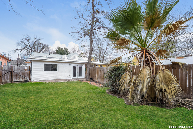 Image 10 of 10 For 823 Euclid  2