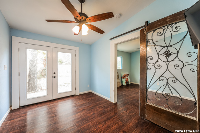 Image 3 of 10 For 823 Euclid  2