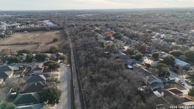 Listing photo id 1 for 7915 Krueger Moore