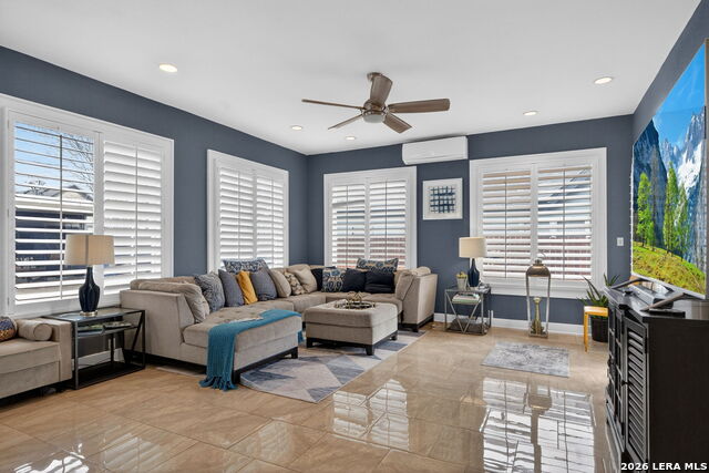 Image 15 of 42 For 343 Gramercy Pl W