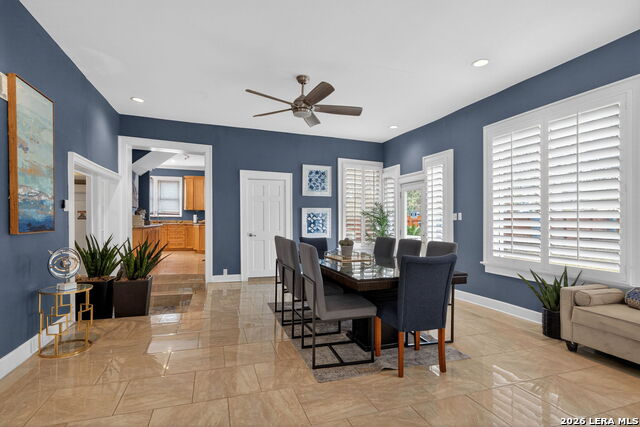 Image 16 of 42 For 343 Gramercy Pl W