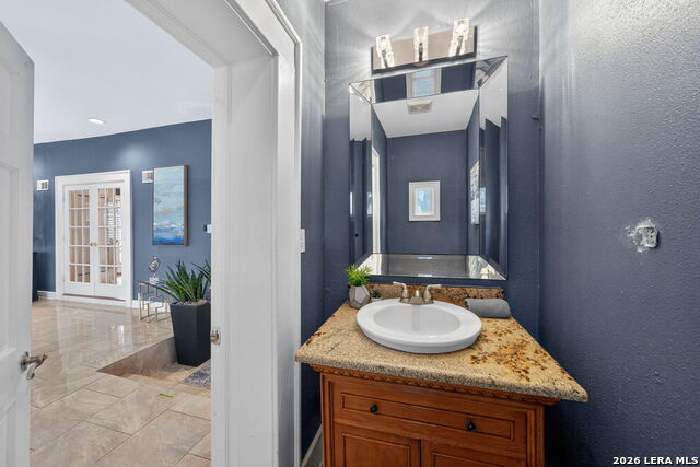 Image 18 of 42 For 343 Gramercy Pl W