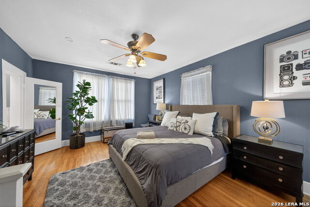 Image 32 of 42 For 343 Gramercy Pl W