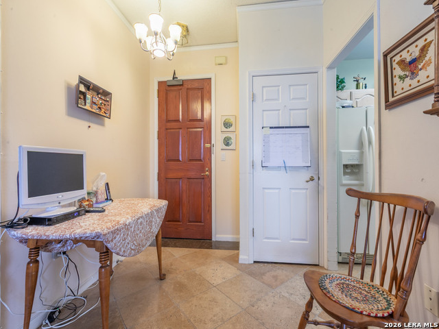 Image 2 of 24 For 1 Towers Park Ln  606