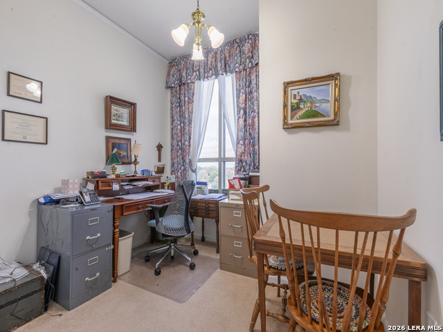 Image 21 of 24 For 1 Towers Park Ln  606