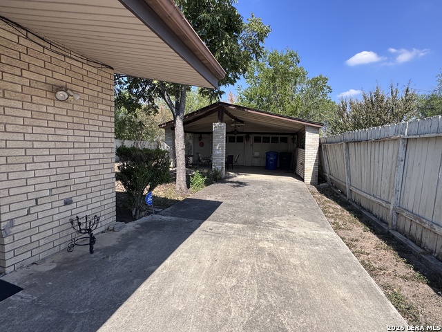 Image 29 of 29 For 205 Mayfield W