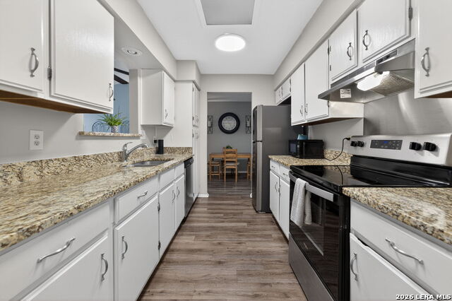 Image 16 of 35 For 122 Bolerio Dr