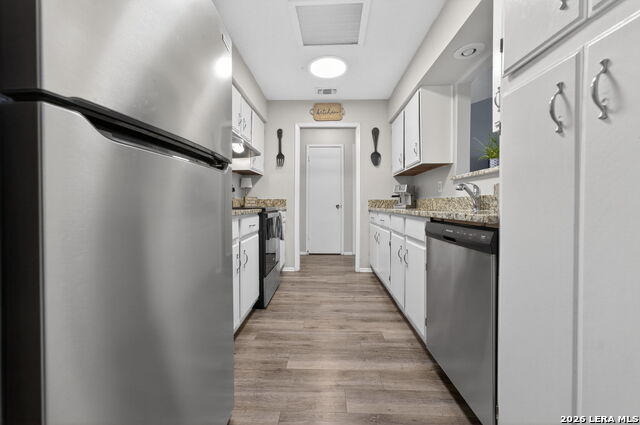 Image 17 of 35 For 122 Bolerio Dr