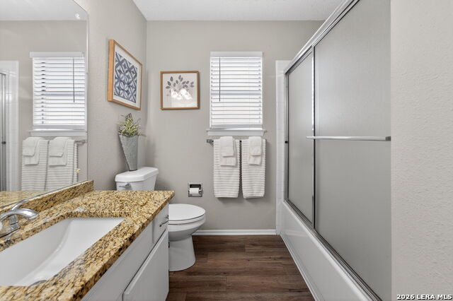 Image 28 of 35 For 122 Bolerio Dr