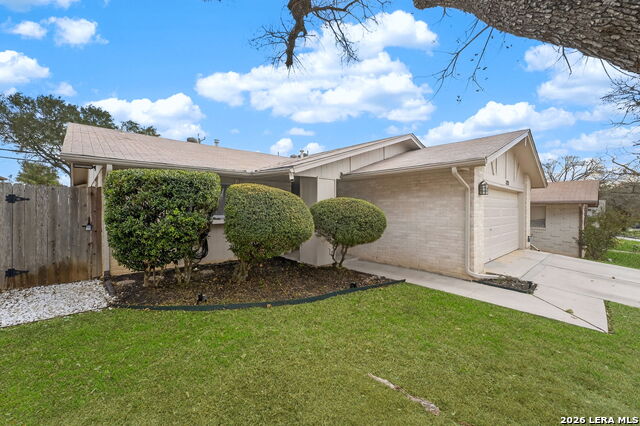 Image 3 of 35 For 122 Bolerio Dr