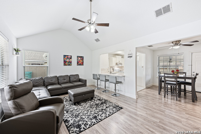 Image 4 of 18 For 2838 Wyoming St