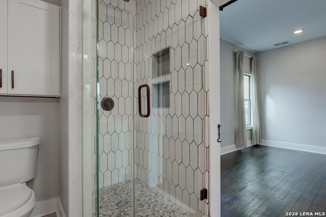 Image 10 of 27 For 242 Furnish Ave.