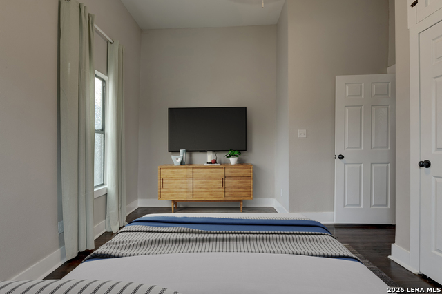 Image 11 of 27 For 242 Furnish Ave.