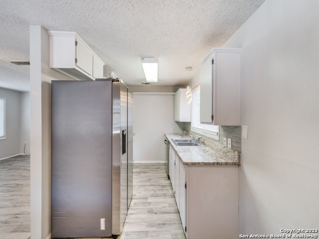 Image 11 of 25 For 1351 Spitz Kegel View Dr