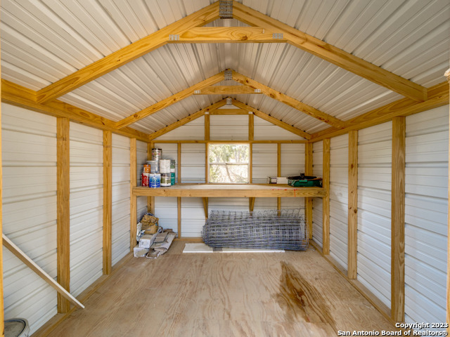 Image 20 of 25 For 1351 Spitz Kegel View Dr