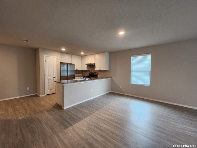 Image 11 of 35 For 522 Blue Stem