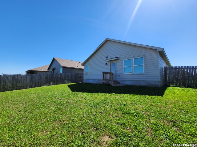 Image 28 of 35 For 522 Blue Stem