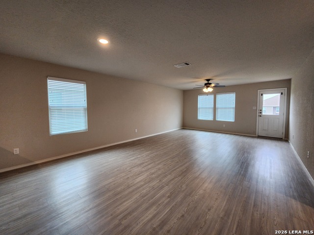 Image 3 of 35 For 522 Blue Stem