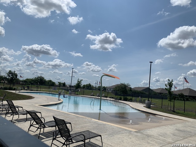 Image 34 of 35 For 522 Blue Stem