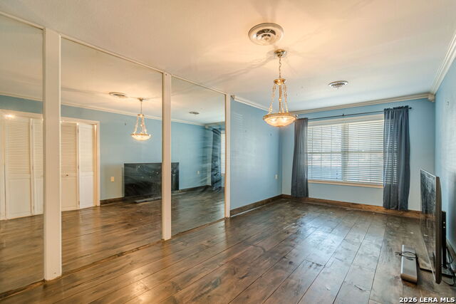 Image 17 of 43 For 17 Ridge  