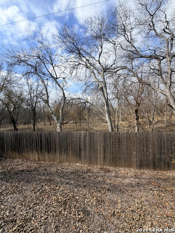 Image 13 of 15 For 8911 Kenton Briar