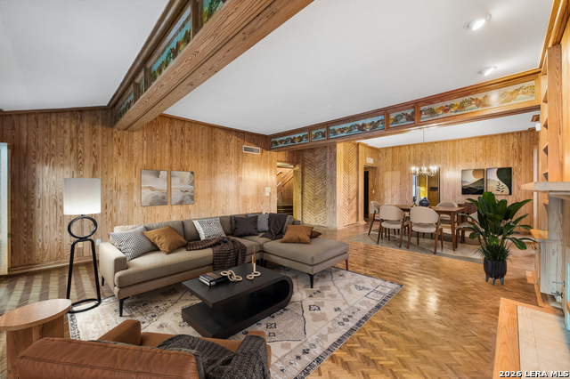 Image 15 of 65 For 1049 Allen  