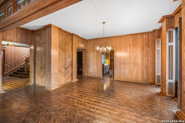 Image 19 of 65 For 1049 Allen  