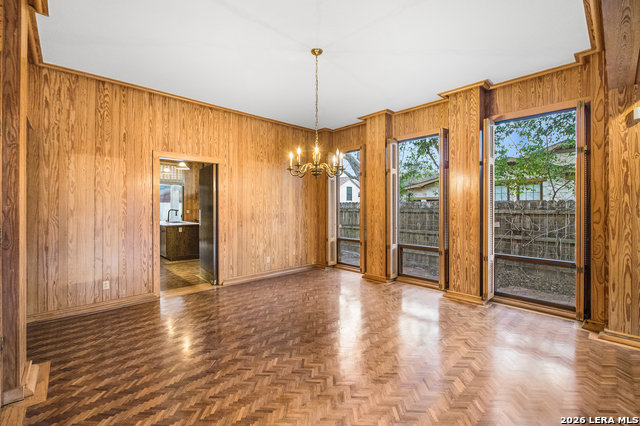 Image 21 of 65 For 1049 Allen  