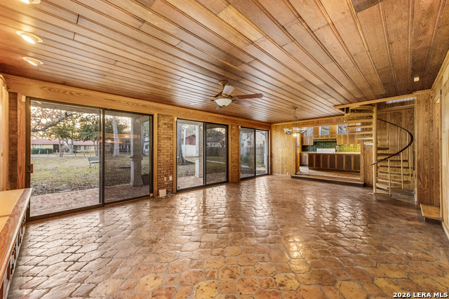 Image 29 of 65 For 1049 Allen  