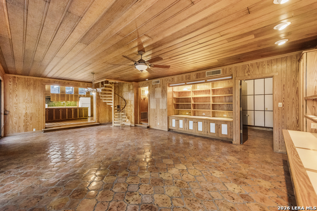 Image 31 of 65 For 1049 Allen  