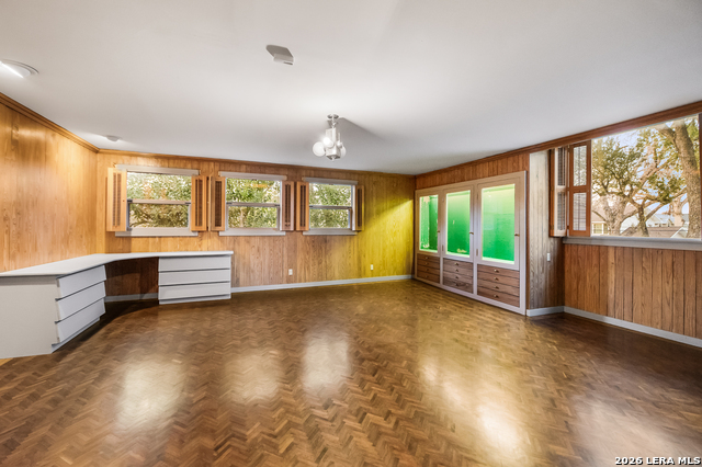 Image 40 of 65 For 1049 Allen  