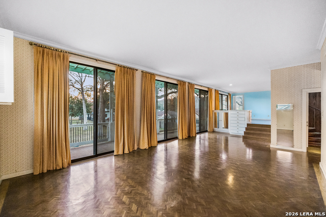 Image 47 of 65 For 1049 Allen  