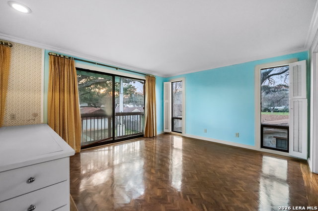 Image 50 of 65 For 1049 Allen  