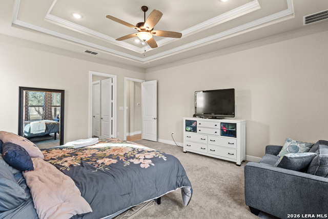 Image 14 of 33 For 527 James Way