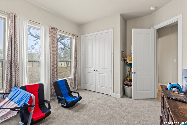 Image 20 of 33 For 527 James Way